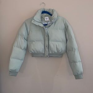 Light green cropped puffer